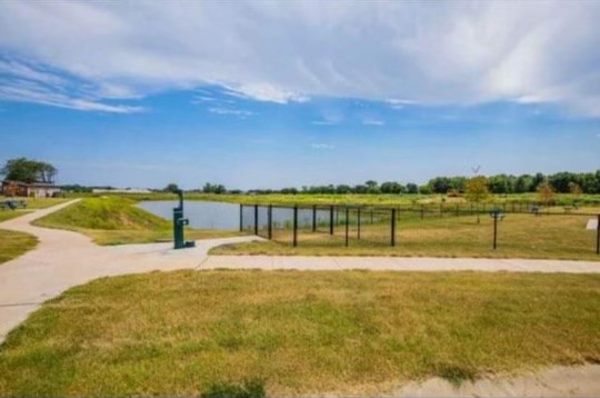 FEATHERSTON VILLAGE PH 1-CENTERTON - Residential Lease