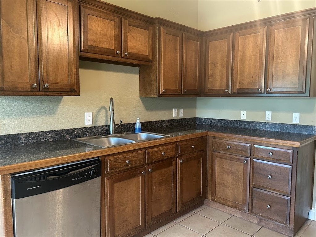 Elkridge Plantation Sub - Residential Lease