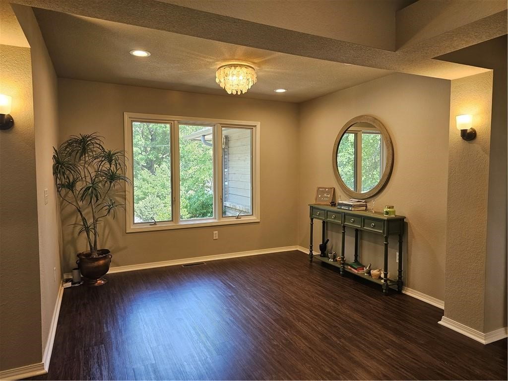 Cardenden Sub Bvv - Residential Lease