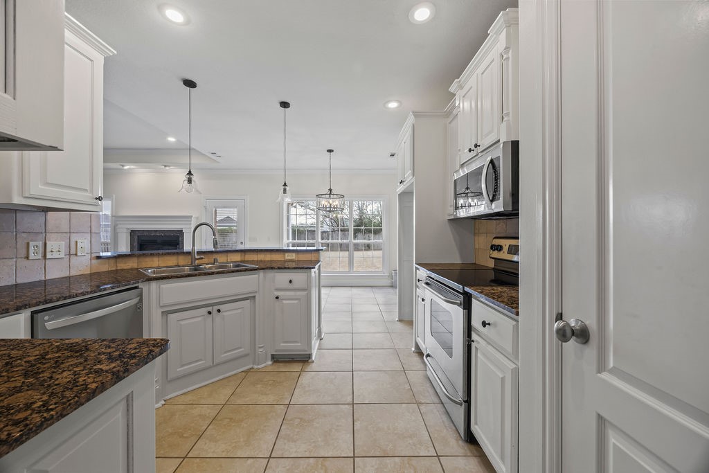 Legacy Pointe Ph Ii & Iii - Residential