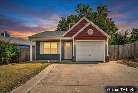 Photo of 204 NW J Street, Bentonville, AR 72712 (MLS # 1360648)