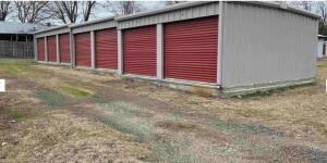 62 unit storage facility
