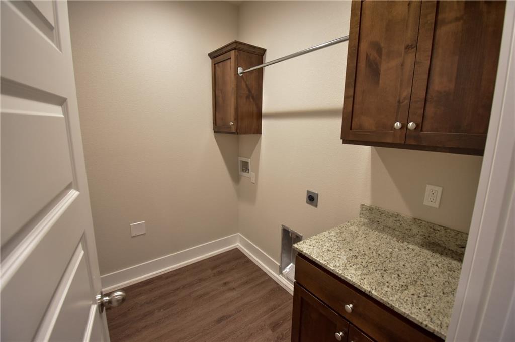 Villas At Forest Hills - Residential