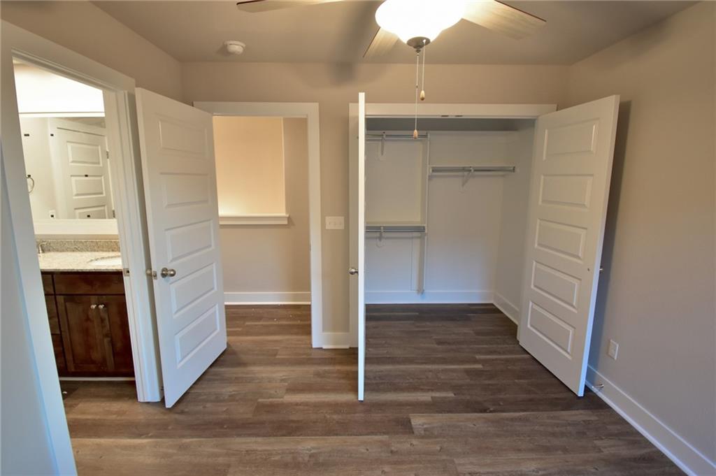 Villas At Forest Hills - Residential