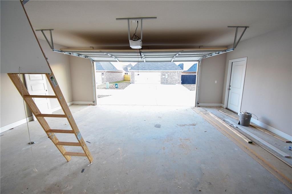 Villas At Forest Hills - Residential