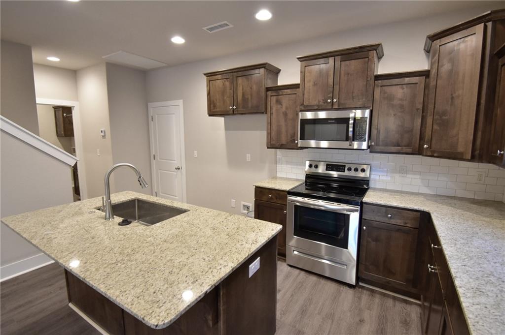 Villas At Forest Hills - Residential