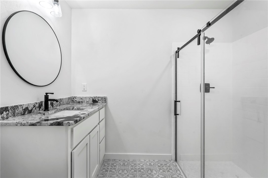 23-15-33 - Residential