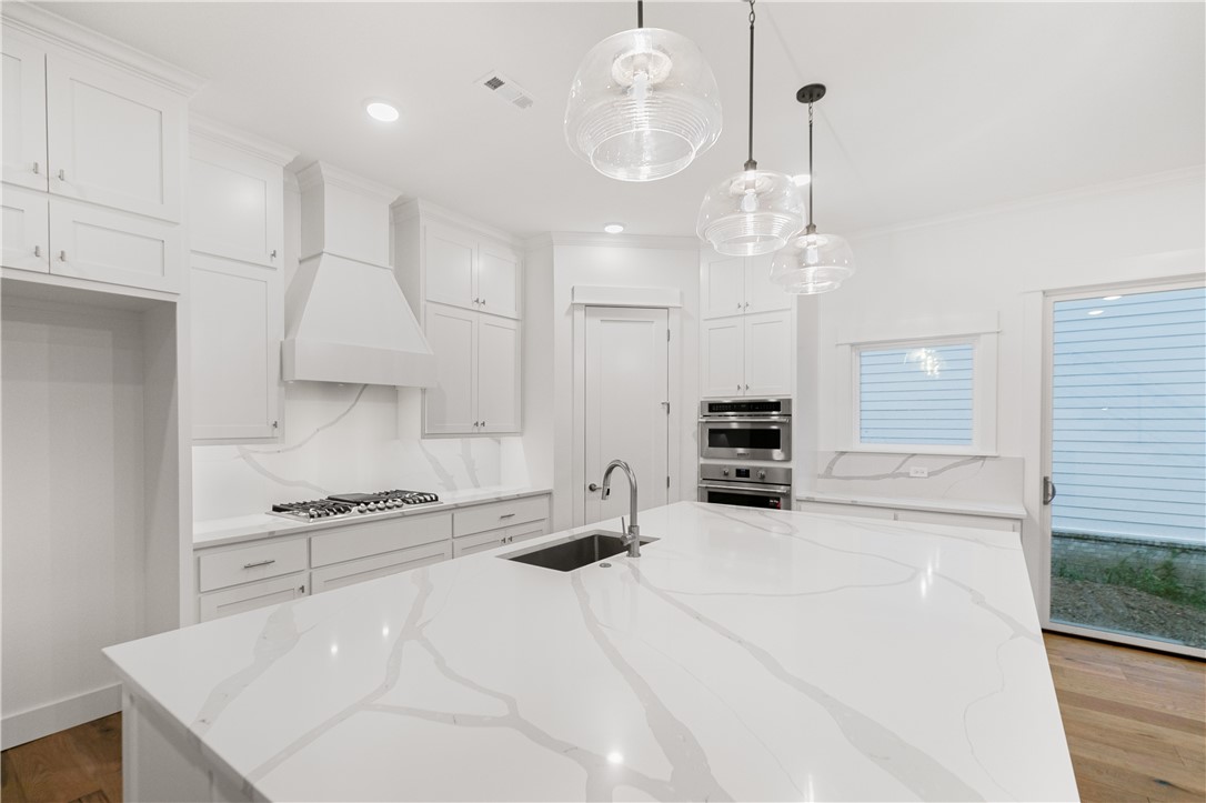 W A BURK'S ADD-BENTONVILLE - Residential