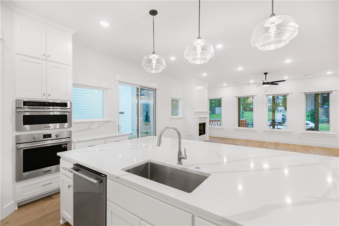 W A BURK'S ADD-BENTONVILLE - Residential