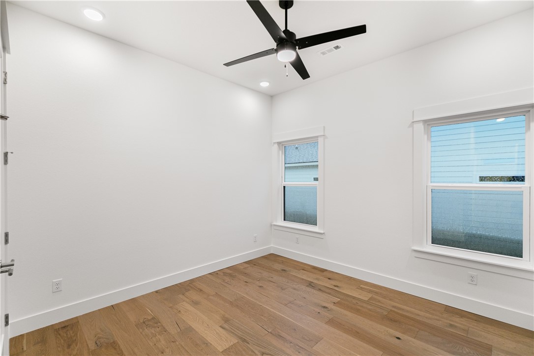 W A BURK'S ADD-BENTONVILLE - Residential