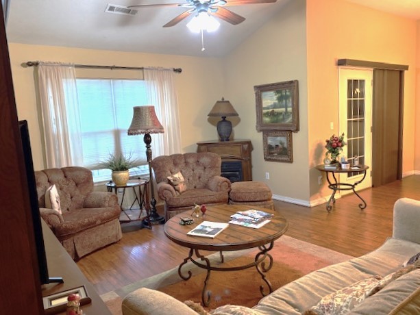 Regency Condo Sec 4 Ph 2 - Residential