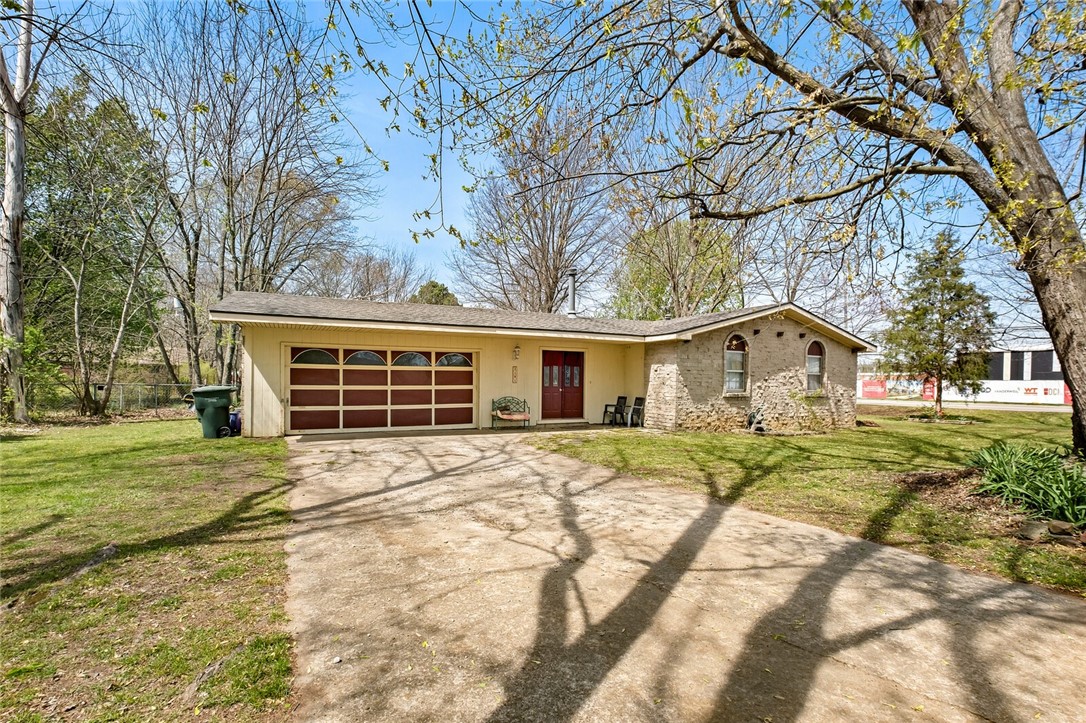 Welcome home to this beautiful 3 bedroom 1.5 bath home located on a large corner lot in desirable South Fayetteville. This home is situated right across from the Universities Engineering Research Center. This home would be perfect as a short term rental or for a first time home buyer looking to add their own touches. Home is currently tenant occupied.