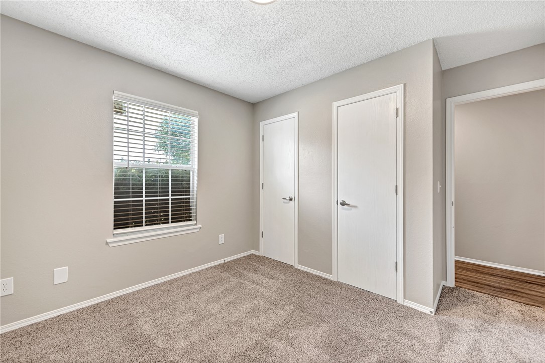 Photo 9 of 16 of 1658 N Boxley Avenue townhome