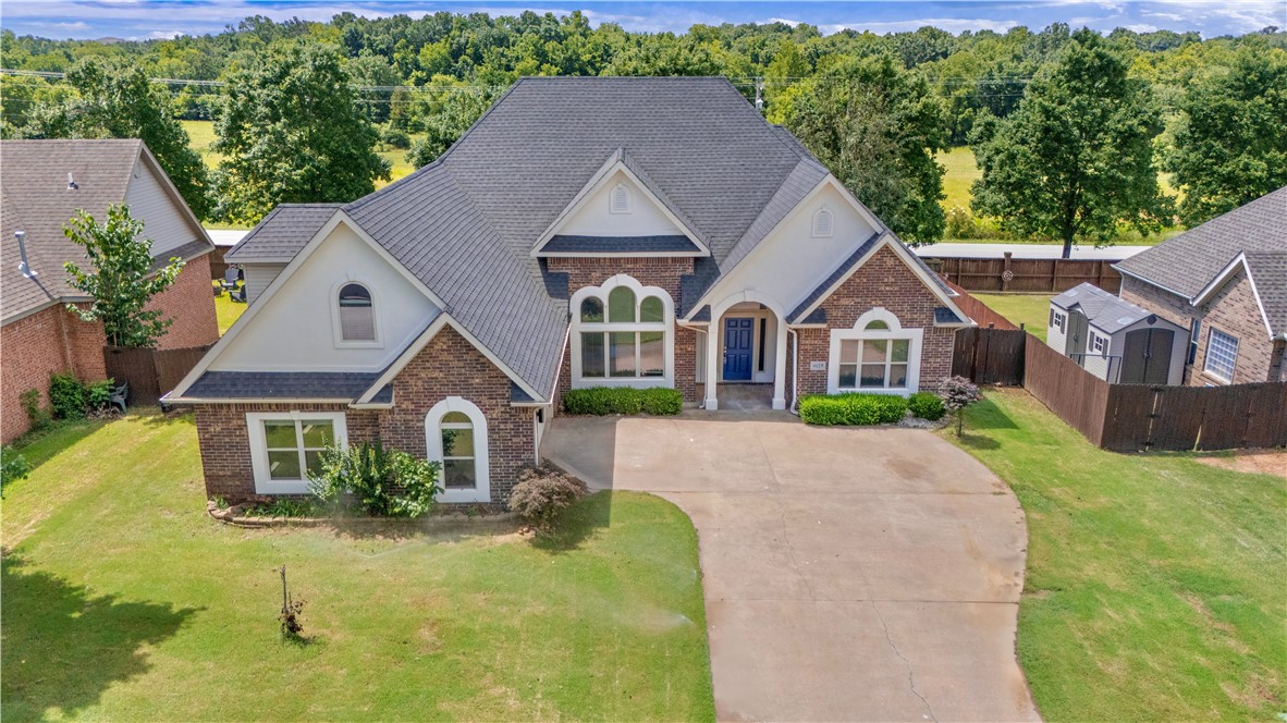 Welcome to beautiful Clabber Creek where you will find this stunning and gorgeous Five bedrooms, Three and a half baths home in West Fayetteville. Both the exterior and interior have been updated and upgraded with LED lightings, Parrot Uncle remote controlled ceiling fans, fresh paint, modern chandeliers, quartz countertops ( bathrooms and kitchen), kitchen sink and faucette, all sprinkler heads and much more. The HVAC and Roof are two years old. Please come and check it out!