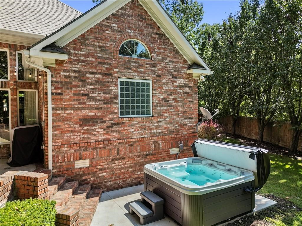 El Contento Acres Bentonville - Residential Lease