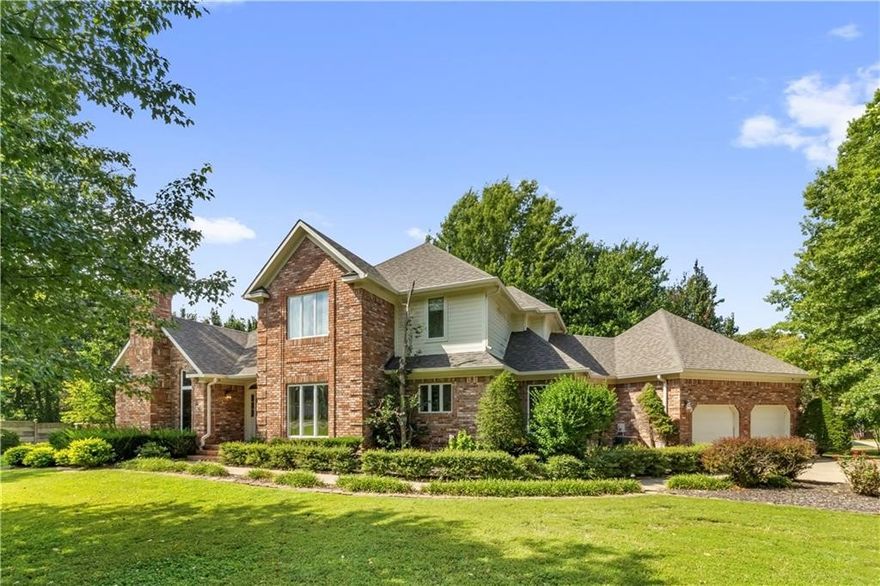 FULLY REMODELED MASTERPIECE IN DOWNTOWN BENTONVILLE DISTRICT, across the street from bike trails! Meticulous attention to detail provide coziness and elegance throughout this fully remodeled home. 23 ft ceilings in the living room, a cozy, moody fireplace-adorned library/office/den with gorgeous built-ins. Gorgeous hardwood flooring and luxurious coffee bar. The kitchen is a culinary dream, custom cabinetry and a butler's pantry that adds convenience and practical charm. Each bathroom with its own en-suite, provides ultimate relaxation. Step outside to a patio made for entertaining, seamlessly blending indoor and outdoor living. This homes location and charm is unmatched with luxury living in mind, celebrating detail, comfort, the art of hosting & offering a life of unparalleled elegance and style. New roof 2019. One new HVAC 2021. Tankless water heater 2021. Car charger in garage. Outside repainted 2025. Fully furnished and lawn care included!