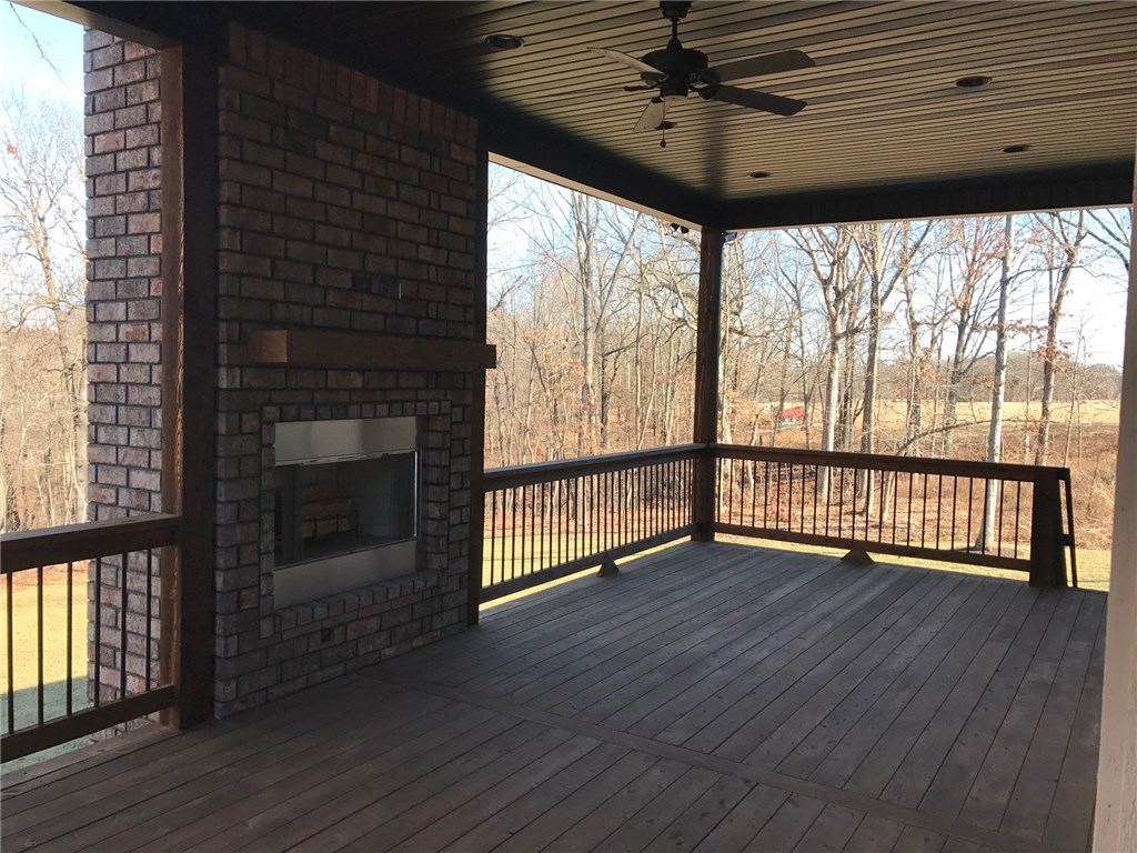 Oak Tree - Residential