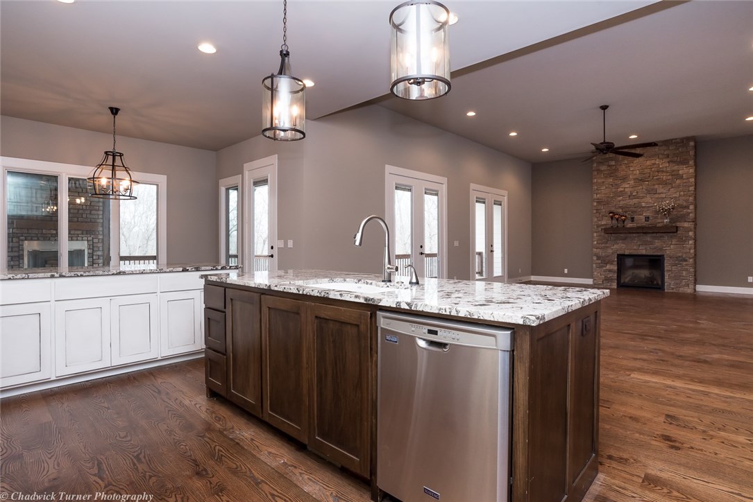 Oak Tree - Residential