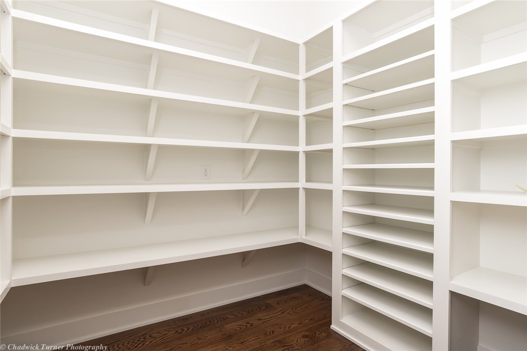 Oak Tree - Residential