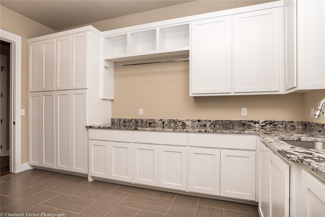 Oak Tree - Residential