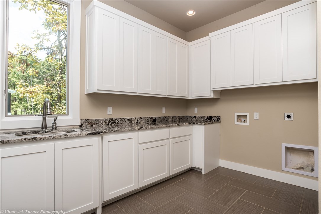 Oak Tree - Residential