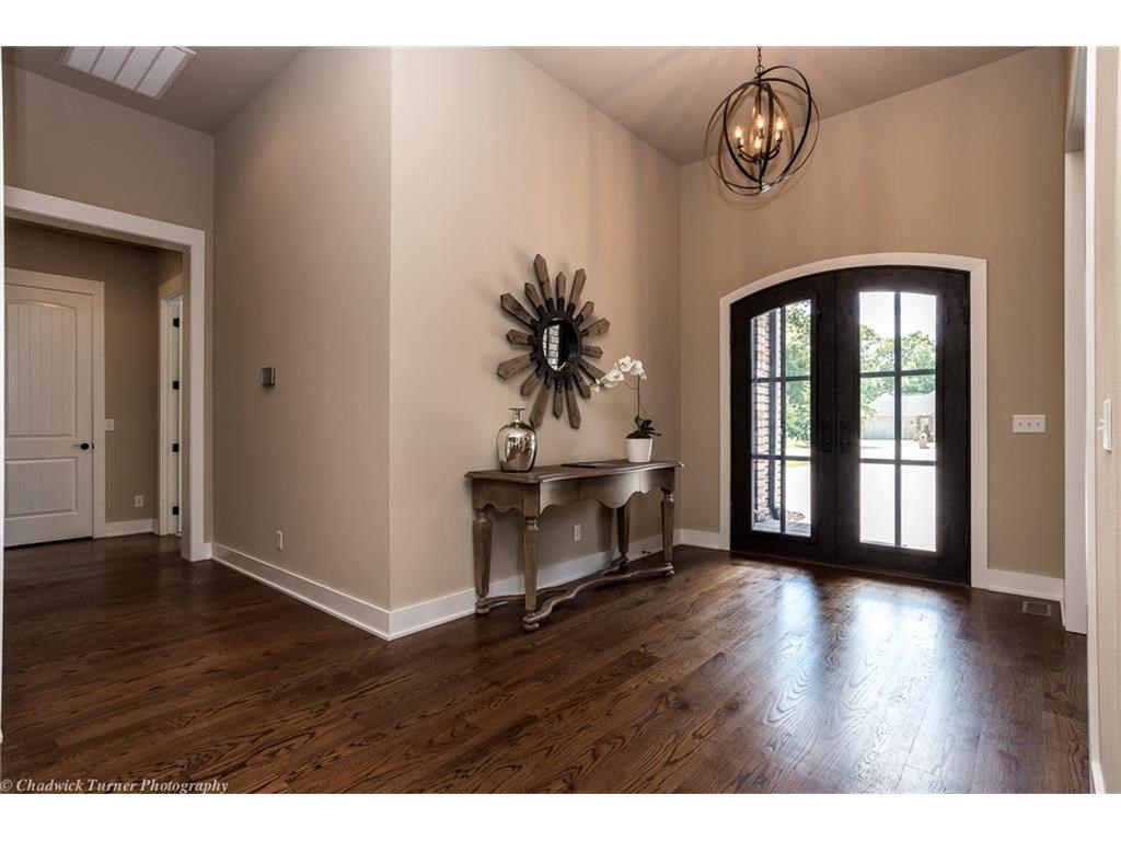 Oak Tree - Residential