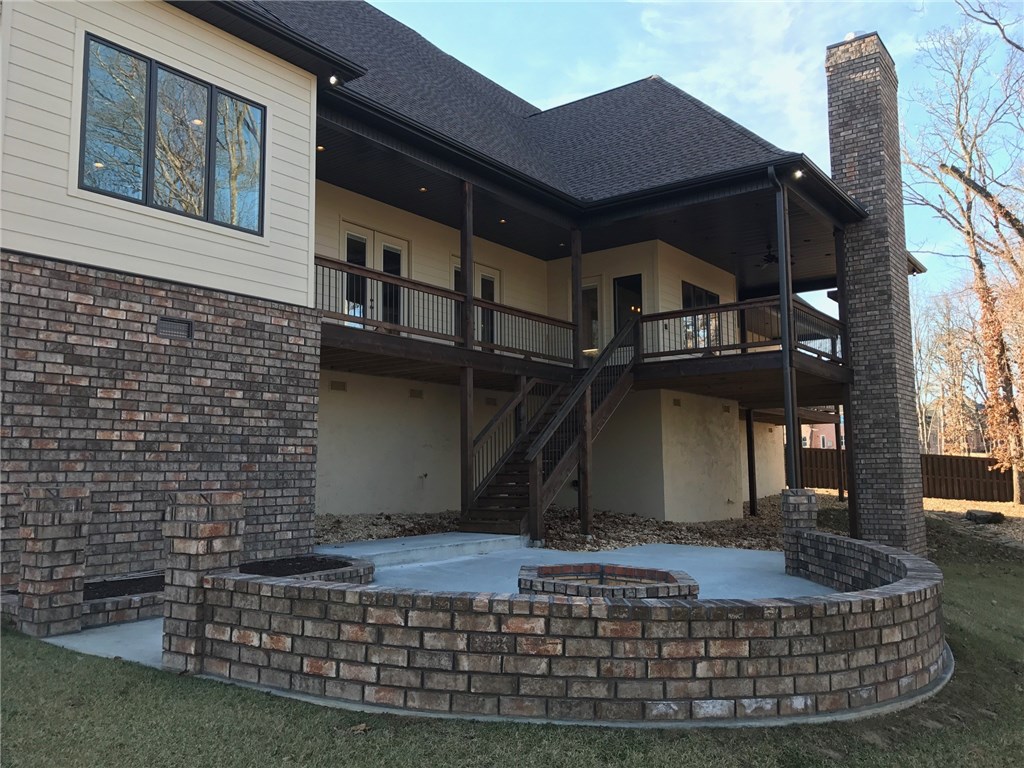 Oak Tree - Residential