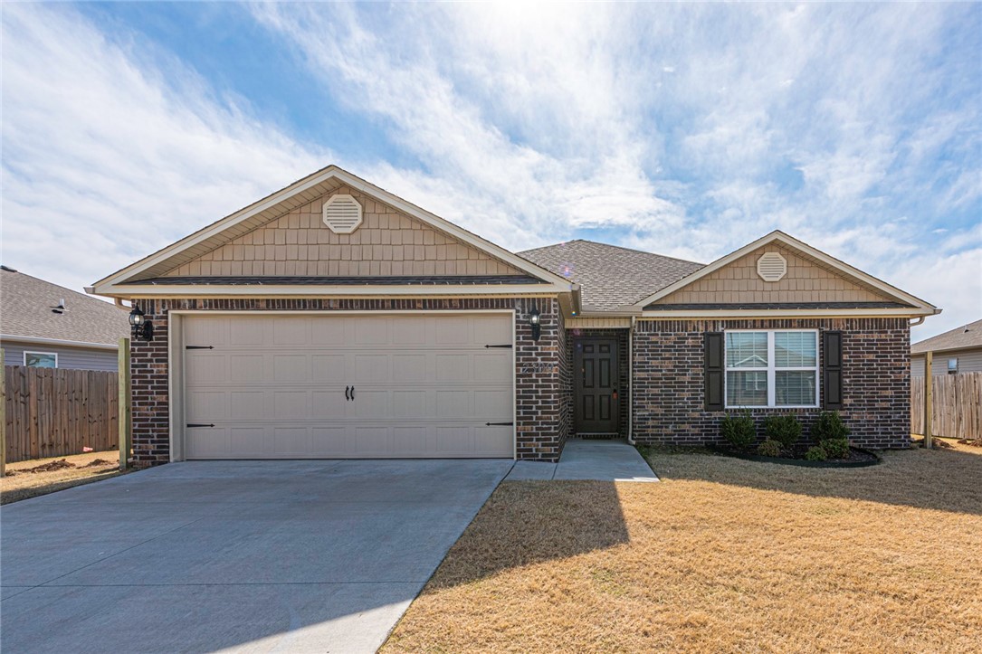 Lakewood Sub Ph V Lowell - Residential Lease