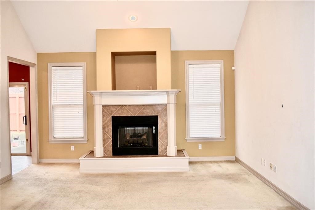 Sonoma Valley Sub Centerton - Residential Lease