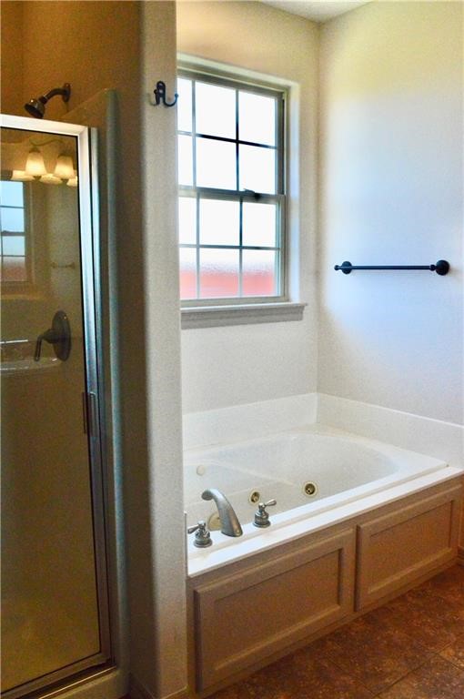 Sonoma Valley Sub Centerton - Residential Lease