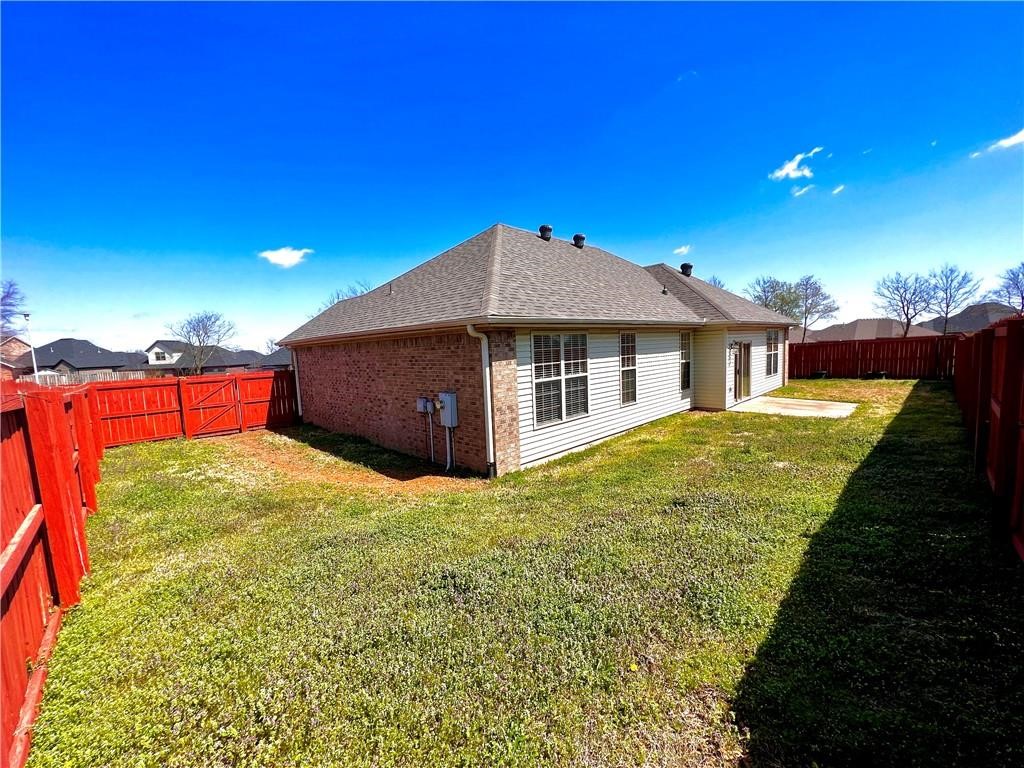 Sonoma Valley Sub Centerton - Residential Lease