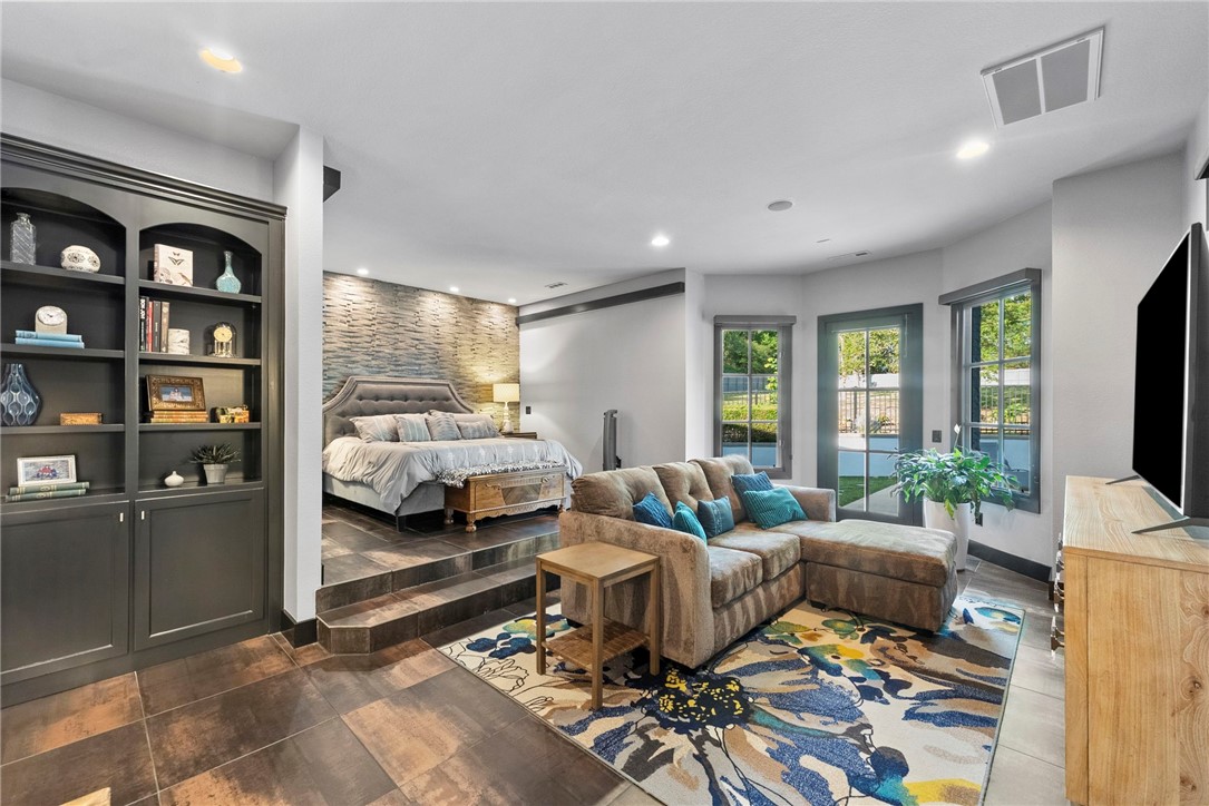 Springdale Outlots West - Residential