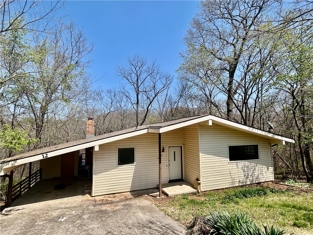 Essex Sub Bvv - Residential Lease