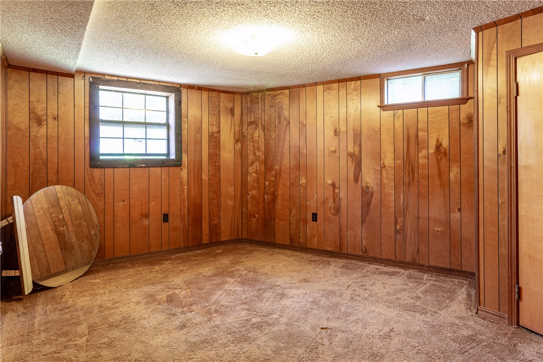 Elm Spgs Outlots - Residential