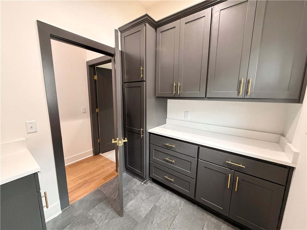 Crescent View - Residential