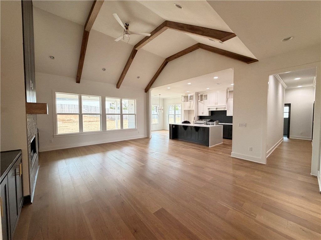 Crescent View - Residential