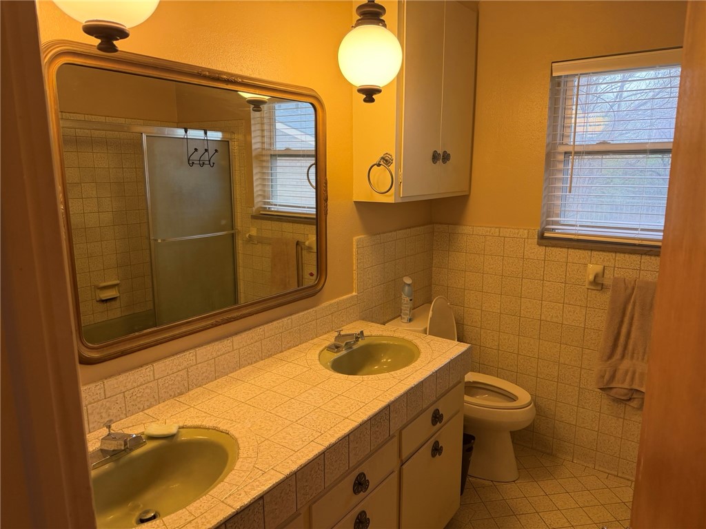 Crumpackertweedy Add - Residential