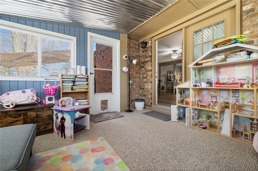 Skyline Terrace - Residential