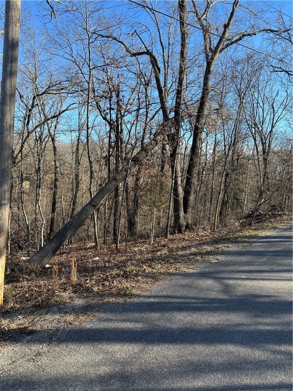 Essex Sub Bvv - Land