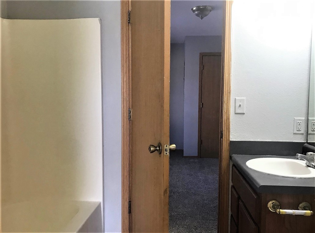 Springdale Outlots - Residential Lease