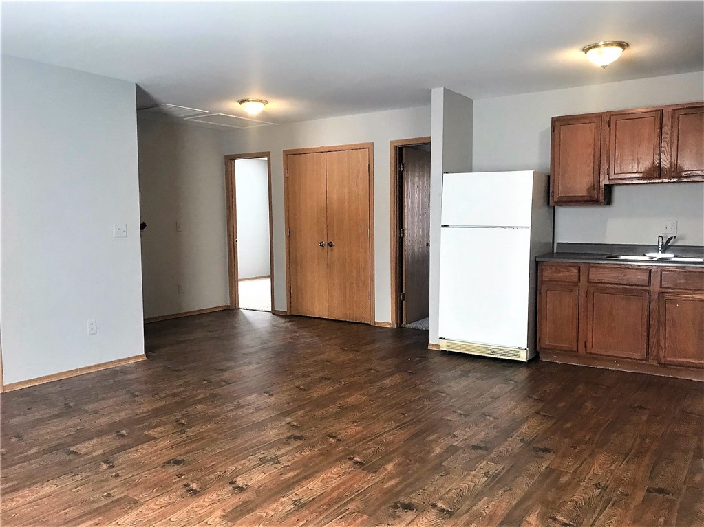 Springdale Outlots - Residential Lease