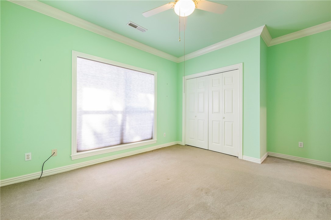 Shady Oaks - Residential