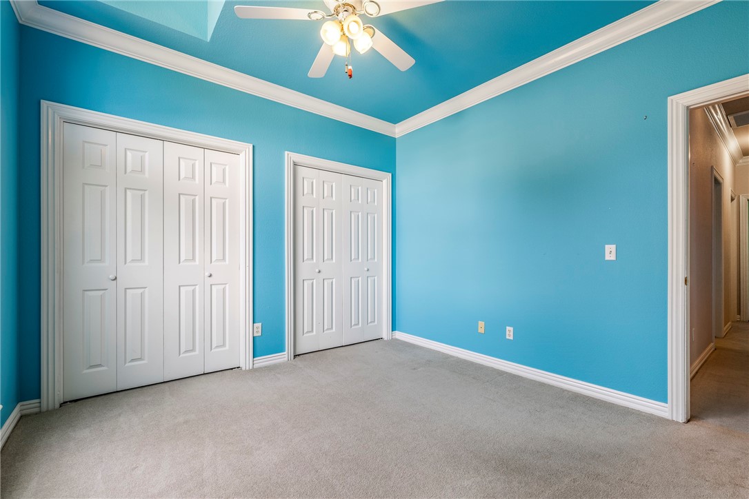 Shady Oaks - Residential