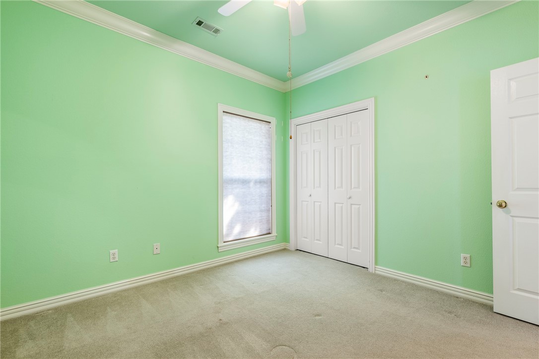 Shady Oaks - Residential