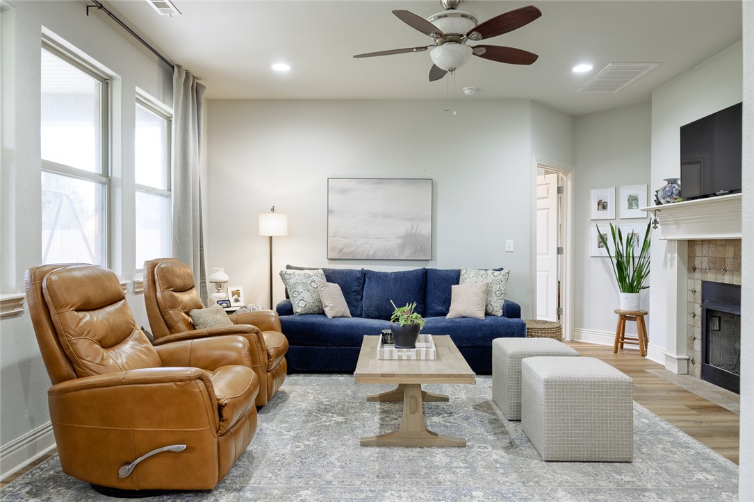 Crescent Lake - Residential