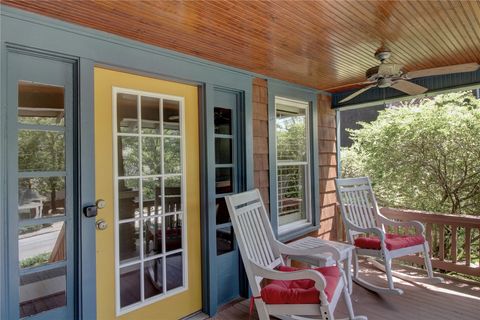 Photo of 220 W Lafayette Street, Fayetteville, AR 72701 (MLS # 1315727)