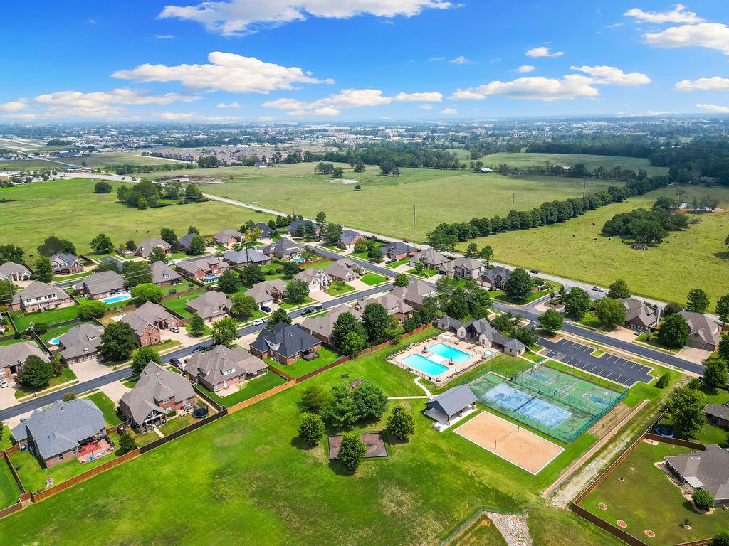 Lochmoor Club Sub Bentonville - Residential