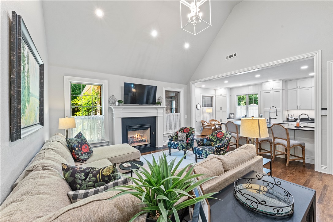 Lochmoor Club Sub Bentonville - Residential
