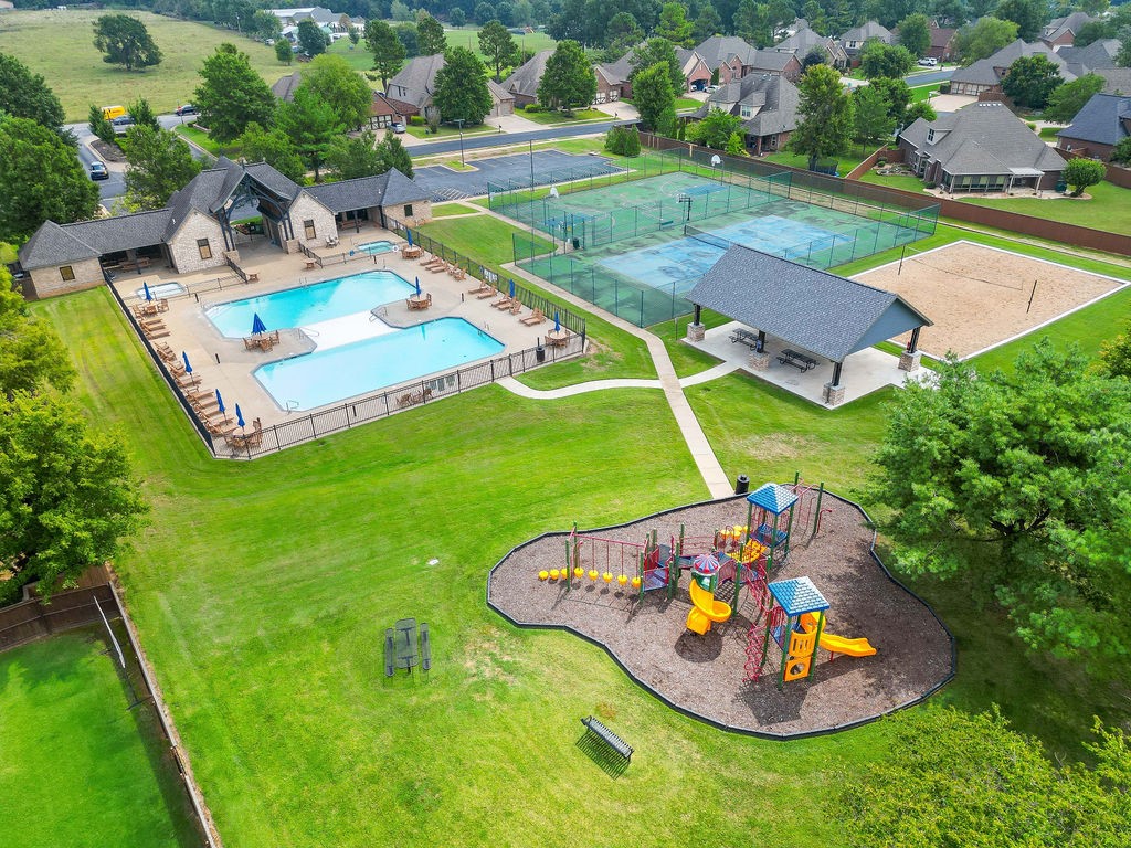 Lochmoor Club Sub Bentonville - Residential