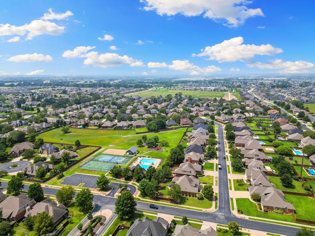 Lochmoor Club Sub Bentonville - Residential